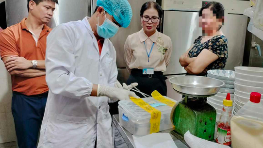 Ngộ độc bánh mì ở Hội An: Số bệnh nhân lên đến 91 người