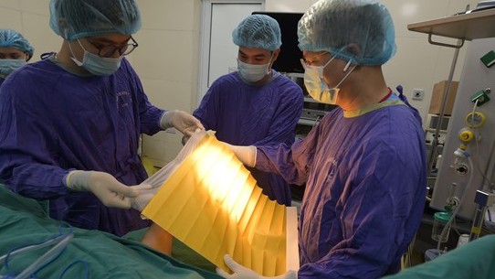 Cháy chung cư mini ở Khương Hạ: Bệnh nhân tại BV ĐH Y Hà Nội giờ ra sao?