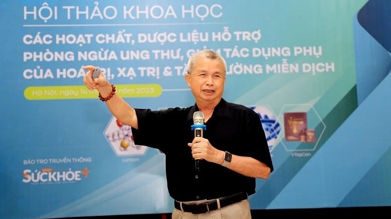 Dược liệu hỗ trợ giảm tác dụng của hóa, xạ trị trong điều trị ung thư