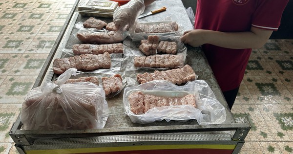 Cơ sở kinh doanh Phố Food đăng ký ngành nghề kinh doanh mua bán thực phẩm, nhưng cơ sở lại hoạt động chế biến thực phẩm nem chua chiên, cánh gà chiên.