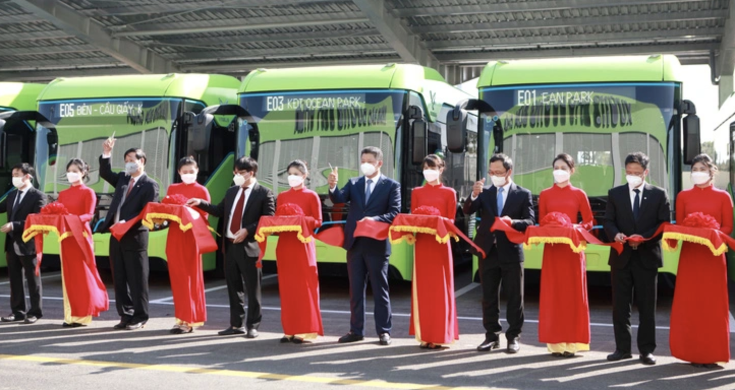 Ứng dụng phương tiện “xanh" để giảm ô nhiễm không khí