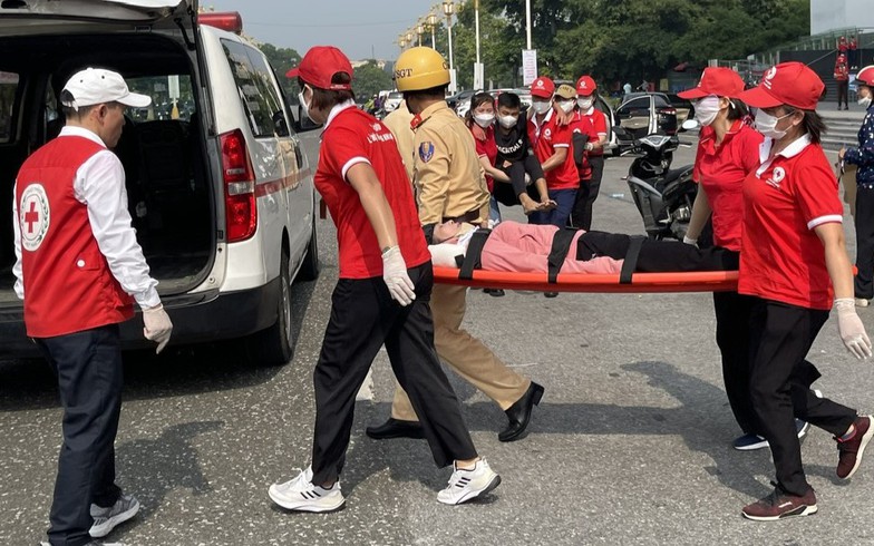 Đào tạo gần 300 hướng dẫn viên sơ, cấp cứu TNGT đạt chuẩn Đào tạo gần 300 hướng dẫn viên sơ, cấp cứu TNGT đạt chuẩn