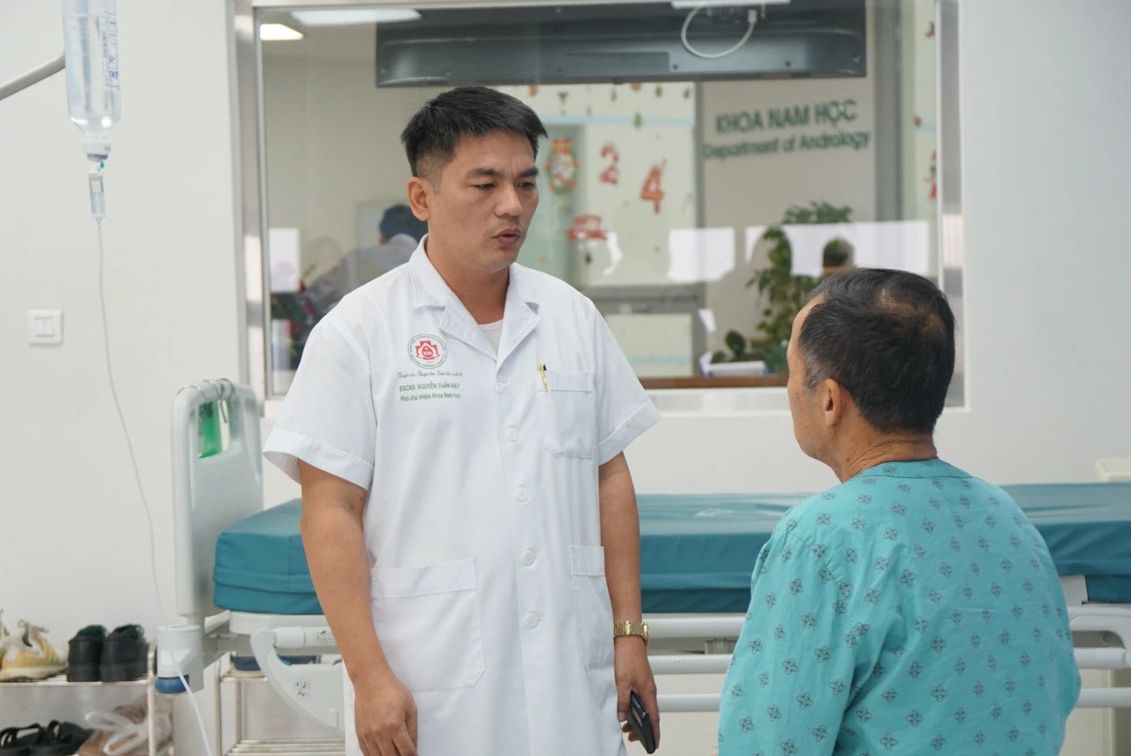 Ngại đi khám, nhiều quý ông suy sụp khi biết bị ung thư dương vật di căn