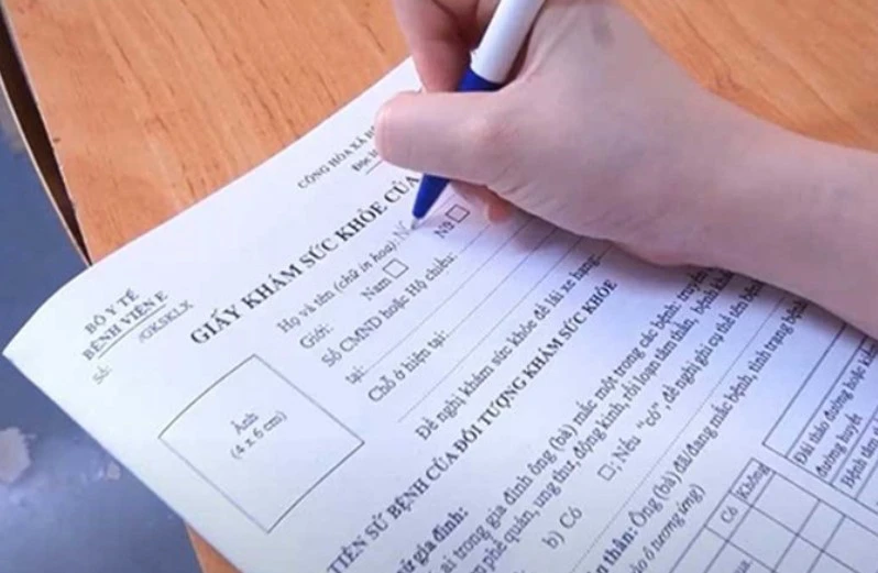 Bộ Y tế nói gì về thông tin "bỏ giấy khám sức khỏe khi cấp bằng lái xe"?