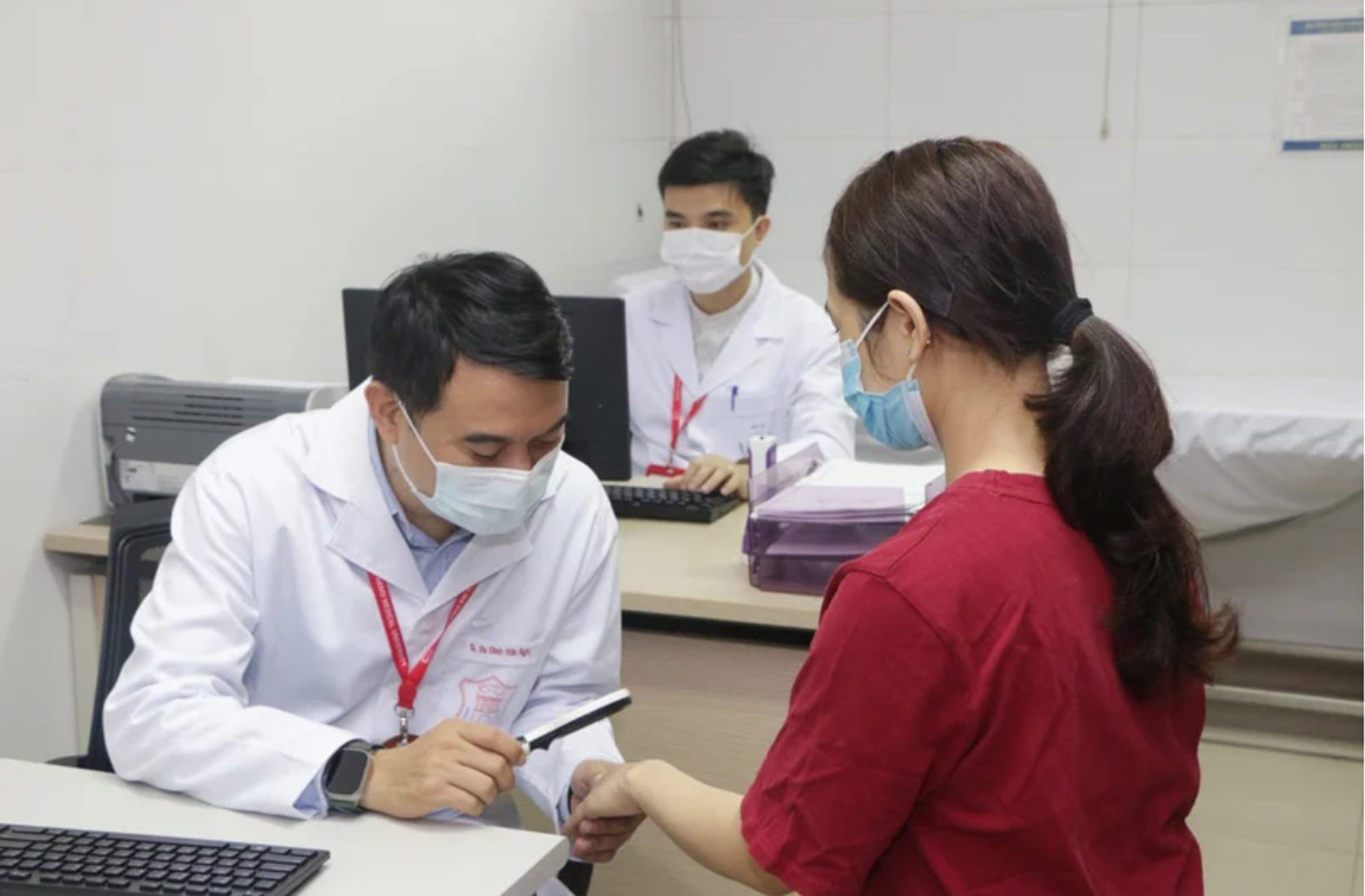 Tìm lại niềm vui cho bệnh nhân bạch biến