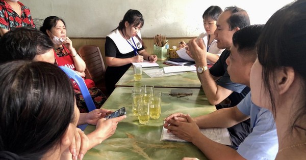 Phạt quán cơm 14,5 triệu đồng vì bị khách tố có giòi trong đồ ăn