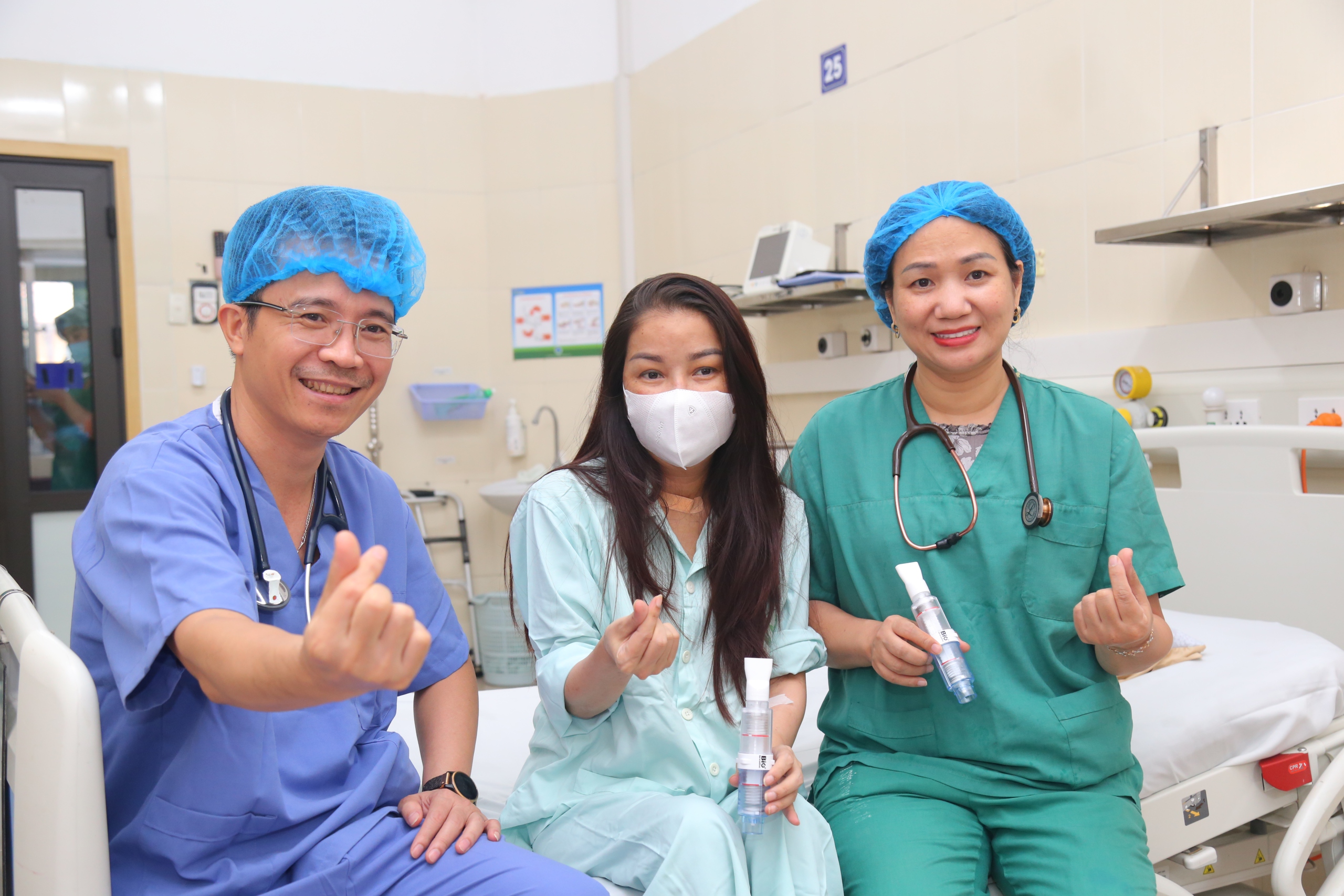 Bệnh nhân ghép tim - phổi thành công đầu tiên tại Việt Nam xuất viện