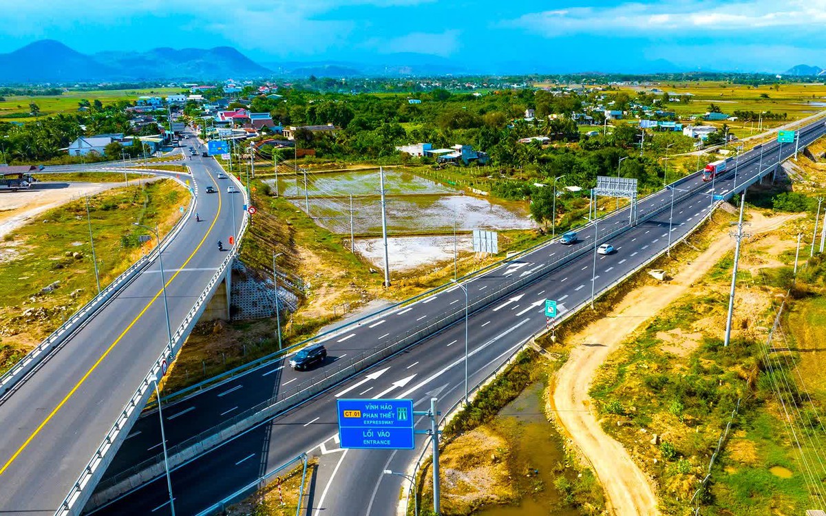 Ưu tiên đầu tư cao tốc kết nối Tây Nguyên, mở rộng các hành lang kinh tế mới