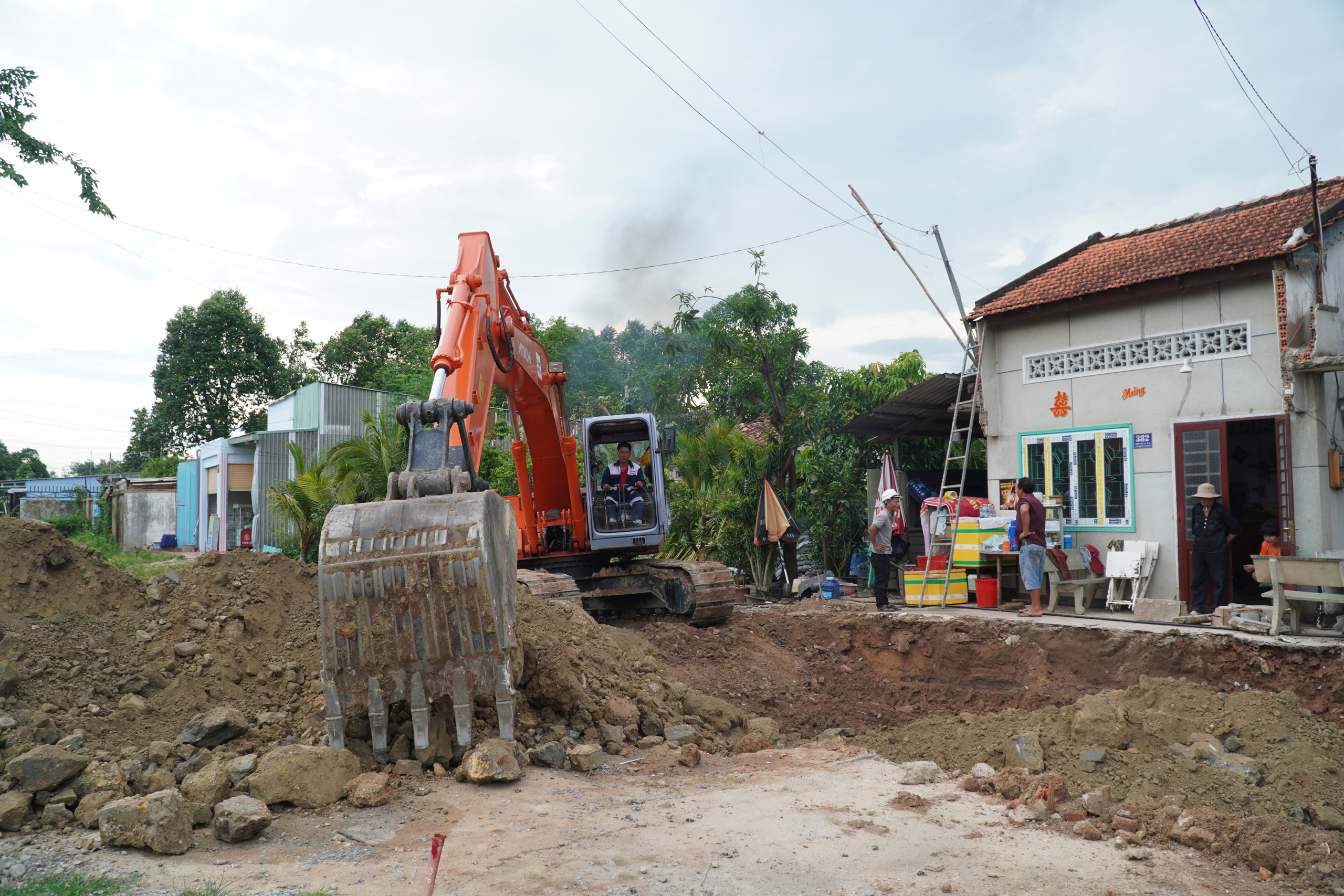 Cao tốc TP.HCM - Mộc Bài đồng loạt triển khai nhiều mũi thi công img