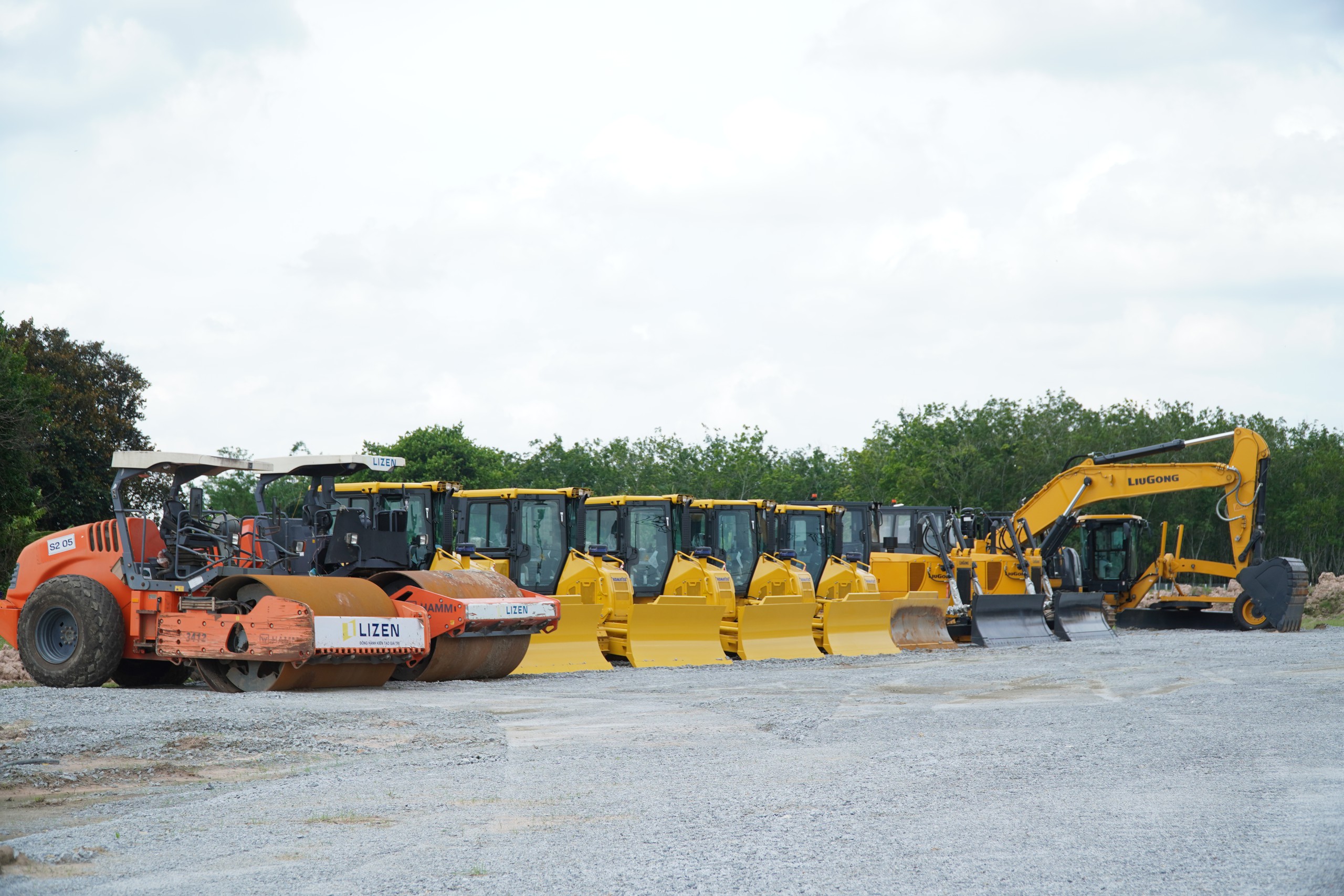 Cao tốc TP.HCM - Mộc Bài đồng loạt triển khai nhiều mũi thi công Cao tốc TP.HCM - Mộc Bài: Bắt đầu triển khai nhiều mũi thi công - Ảnh 13.