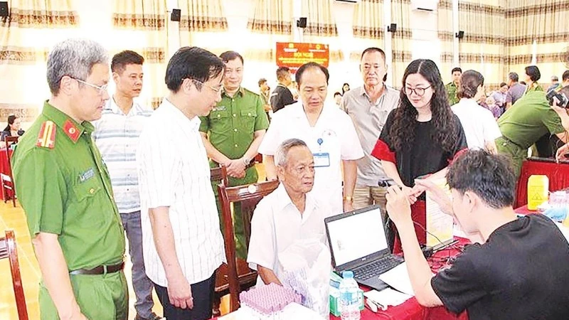 [Hỏi-Đáp] Quy trình thu nhận mẫu ADN với thân nhân liệt sĩ chưa xác định thông tin như thế nào?