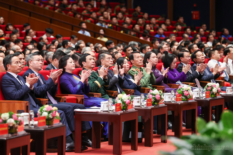 Hội nghị tri ân người có công toàn quốc: Khắc ghi những hy sinh vì Tổ quốc Hội nghị tri ân người có công toàn quốc: Khắc ghi những hy sinh vì Tổ quốc - Ảnh 2.