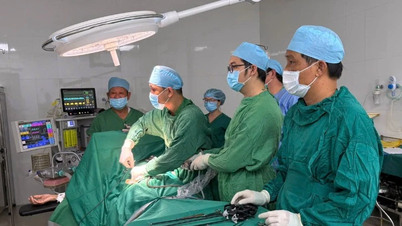 Thành phố Hồ Chí Minh: Phẫu thuật nội soi cắt túi mật thành công tại y tế cơ sở