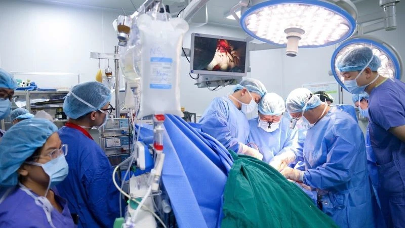 Hình thành hệ sinh thái y tế chuyên sâu quốc gia