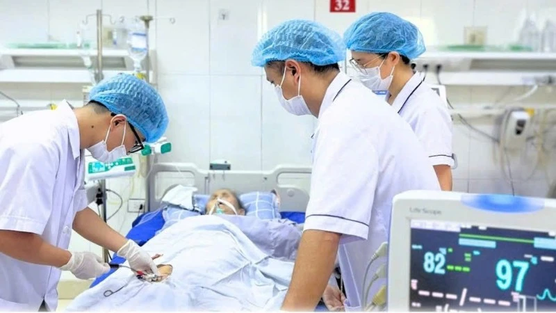 Gắn kết và đồng cảm giữa thầy thuốc và bệnh nhân