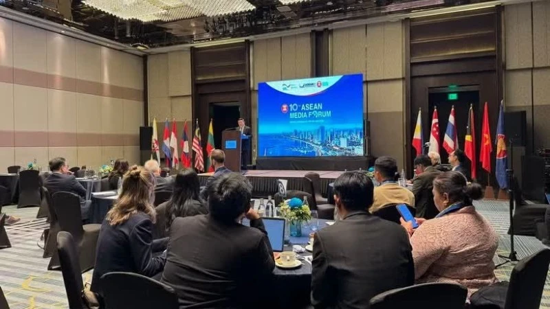 ASEAN tăng cường hợp tác bảo đảm an ninh năng lượng
