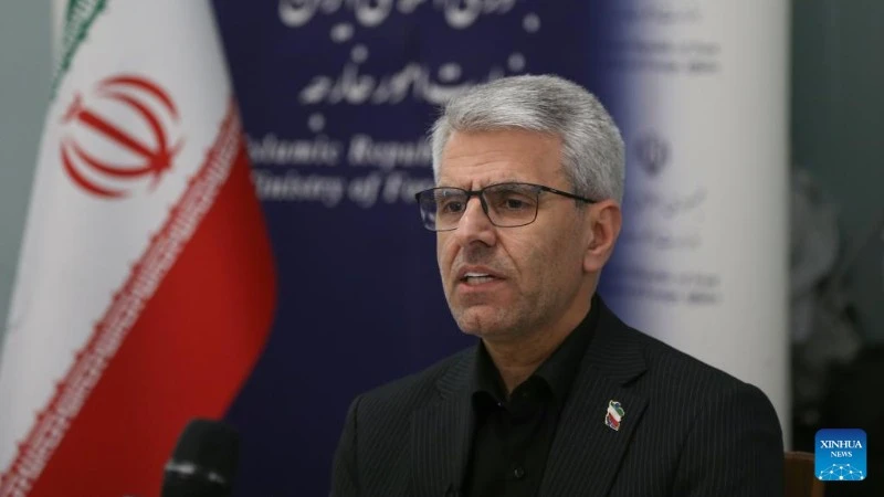 Iran, Oman đạt tiến triển trong đàm phán mở lại eo biển Hormuz