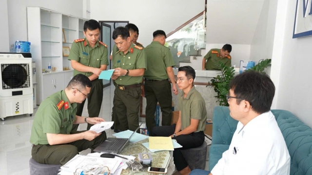 Khởi tố giám đốc điều hành Phòng khám Việt Nhật CB về hành vi lừa dối khách hàng