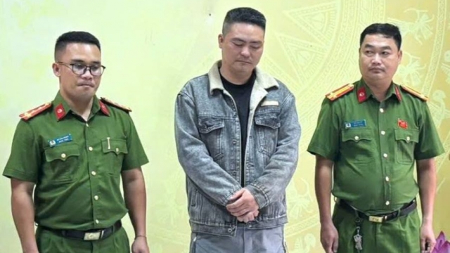 Quảng Trị: Khởi tố, bắt tạm giam đối tượng vận chuyển trái phép hàng chục tấn hàng hóa qua biên giới
