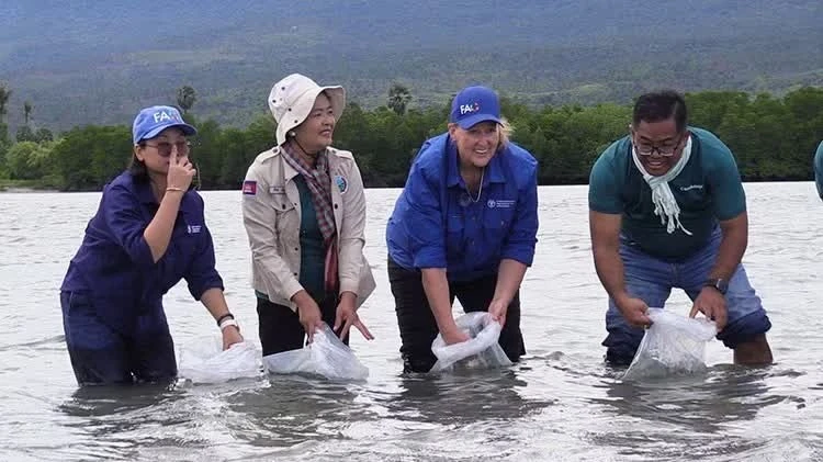 Campuchia tăng cường bảo vệ lao động di cư ngành thủy sản