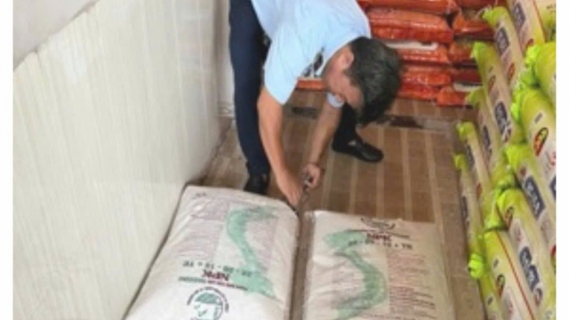 An Giang: Phát hiện 4,5 tấn phân bón giả, không đạt chất lượng, chuyển hồ sơ sang công an