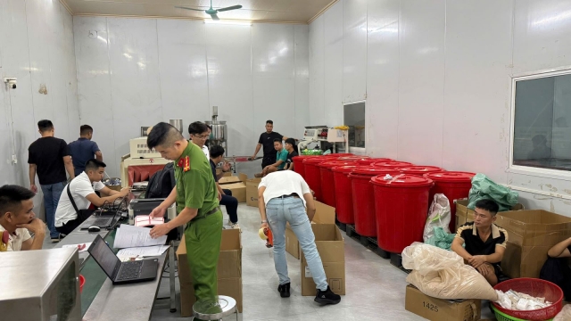 Phú Thọ: Khởi tố 21 bị can lừa dối khách hàng qua hình thức kinh doanh dược liệu online