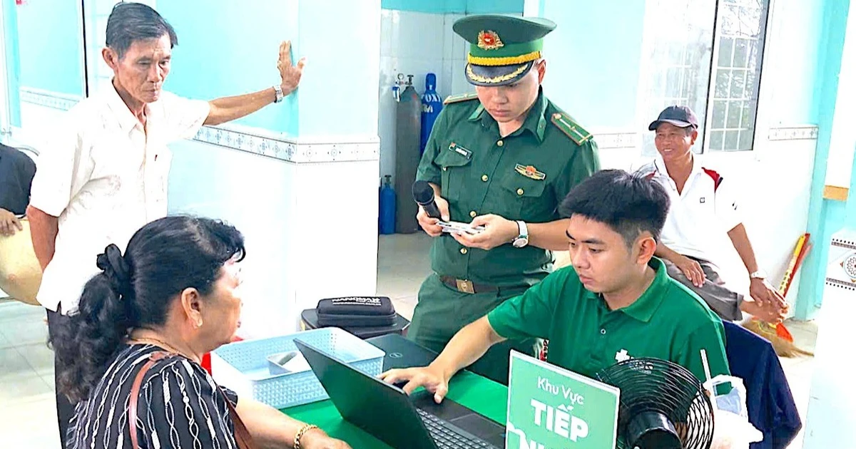 Khám mắt, cấp thuốc miễn phí cho người dân có hoàn cảnh khó khăn tại Cà Mau