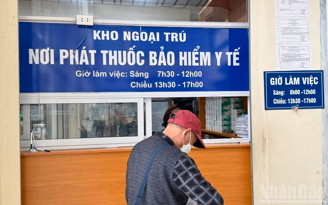 ndo_br_phat-thuoc-bhyt-thoa-bv-da-lieu.jpg