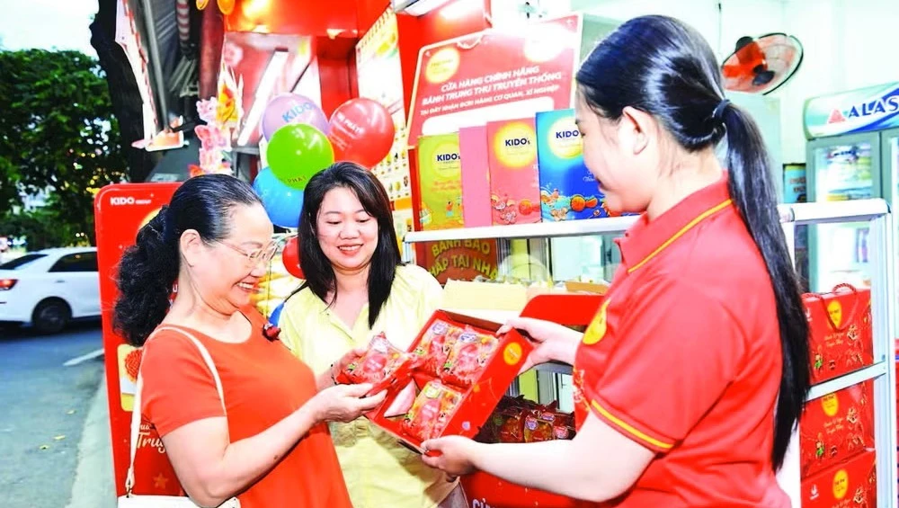 Tăng cường kiểm tra các cơ sở sản xuất, kinh doanh bánh kẹo dịp Tết Trung thu 2026