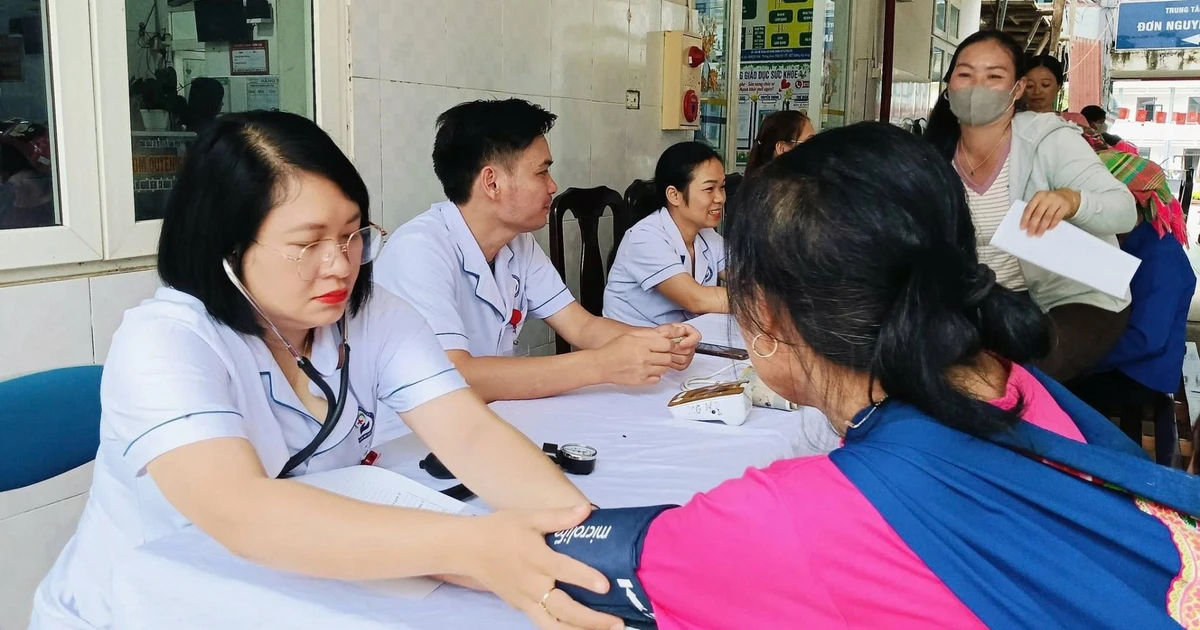 Lai Châu đưa chính sách khám sức khỏe đến gần người dân