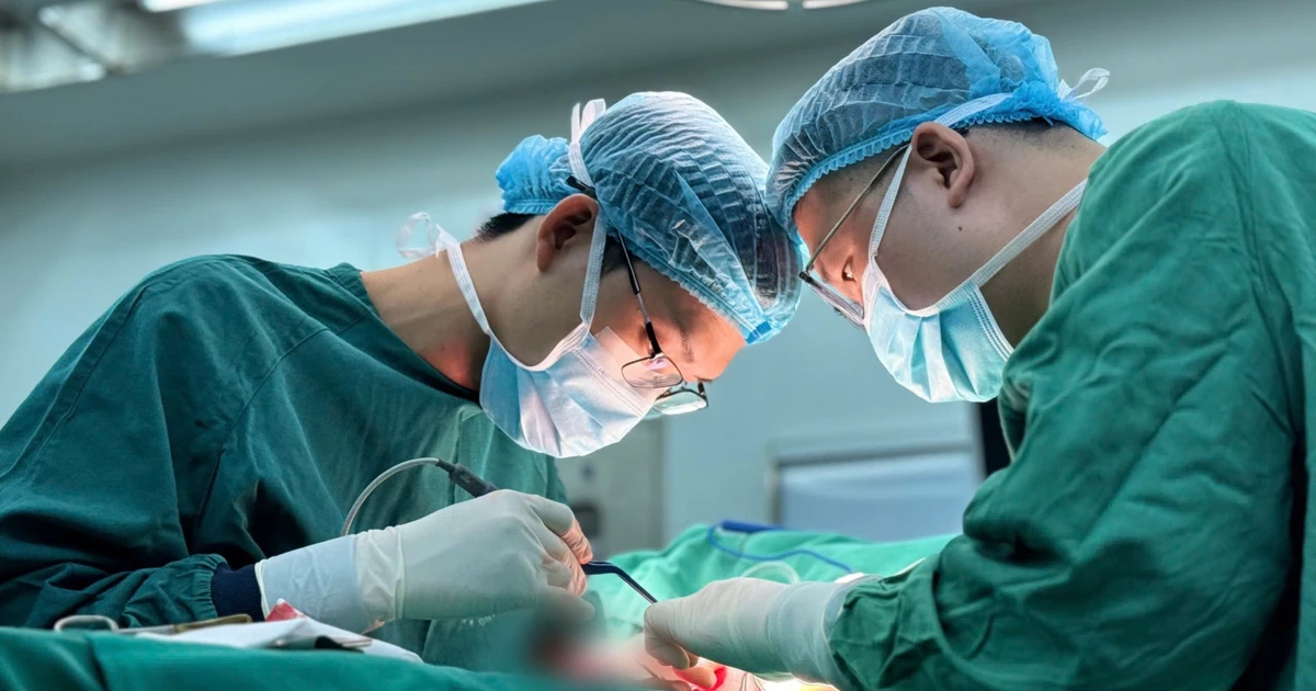 Cảnh báo biến chứng thẩm mỹ dai dẳng sau can thiệp vùng ngực