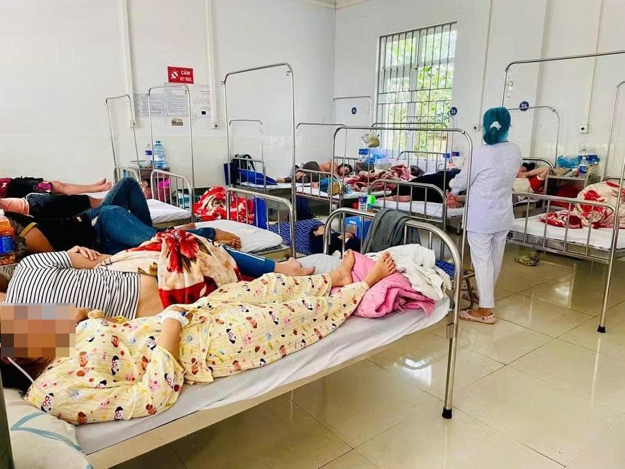 Nhiều bệnh nhân cấp cứu sau khi ăn bánh mì tại Cơ sở sản xuất bánh mì Bin Bin