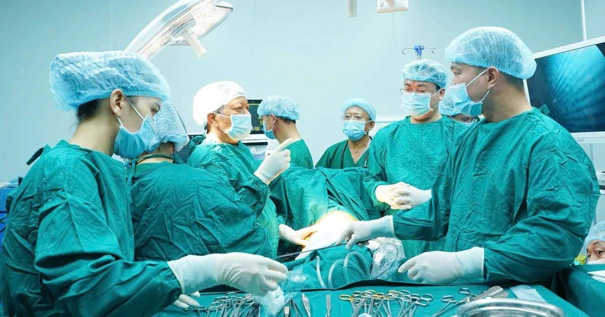 Chuyển giao kỹ thuật Ngoại lồng ngực, thêm cơ hội điều trị bệnh phổi ngay tại tuyến tỉnh