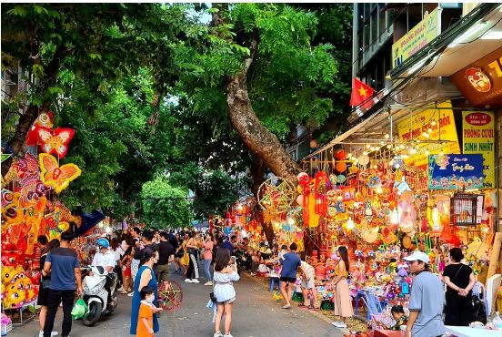 Tết Trung thu được tổ chức phù hợp với điều kiện thực tế của từng địa phương, đơn vị, bảo đảm thiết thực, tiết kiệm, vui tươi và an toàn Tết Trung thu được tổ chức phù hợp với điều kiện thực tế của từng địa phương, đơn vị, bảo đảm thiết thực, tiết kiệm, vui tươi và an toàn