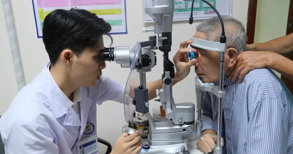 Bệnh võng mạc đái tháo đường: Đừng chờ mắt có triệu chứng mới đi khám