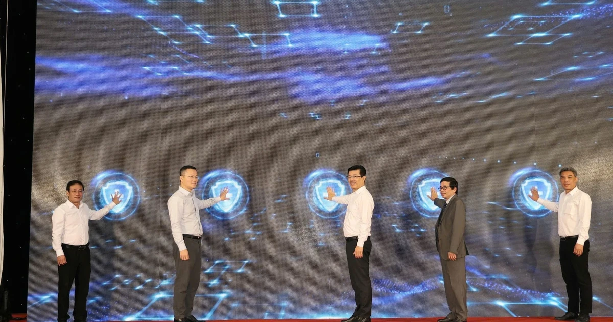 Lan tỏa những hình ảnh chân thực từ hành trình tiêm chủng
