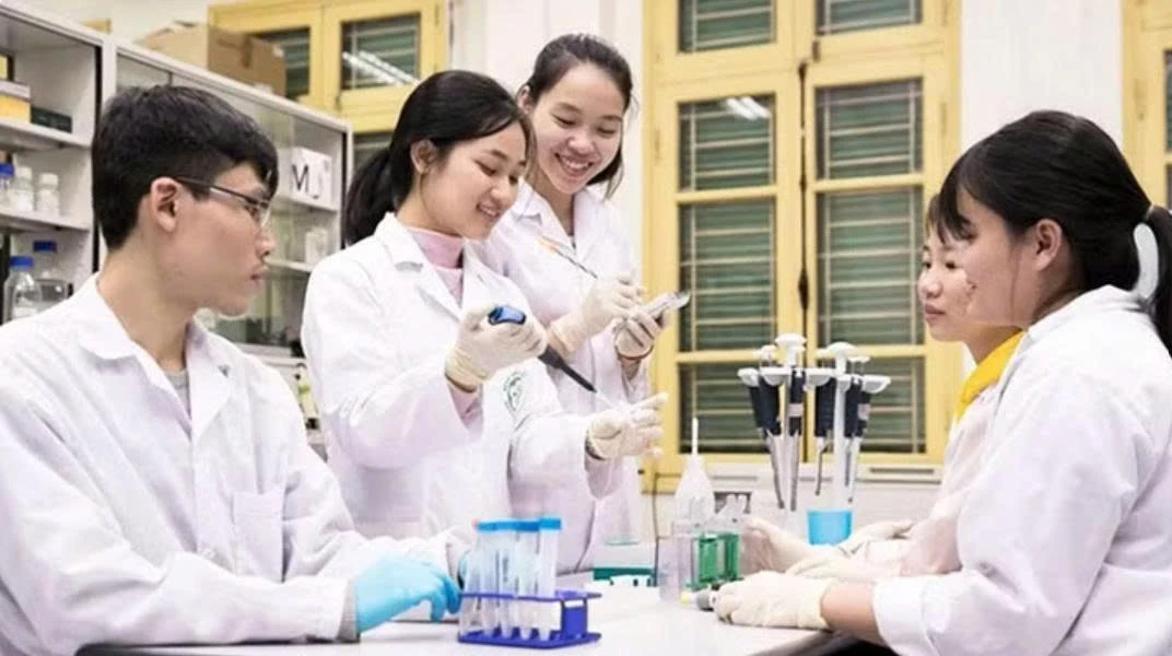 Bác sĩ nội trú phải đáp ứng những điều kiện gì để được tiếp tục đào tạo?