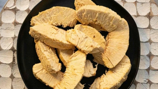 Loại quả có phần ruột bùi dẻo như khoai, giàu tinh bột và dễ chế biến thành món ngon