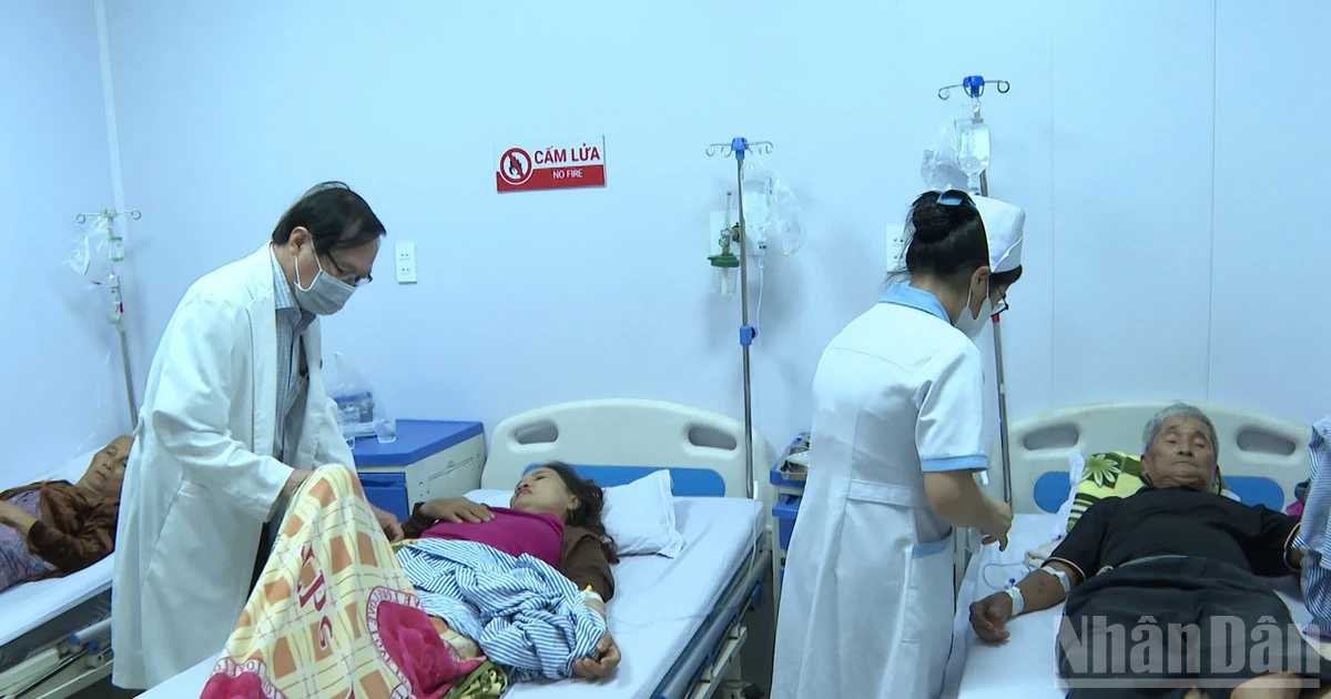 Quảng Ngãi yêu cầu tăng cường kiểm tra, giám sát cơ sở kinh doanh thức ăn đường phố