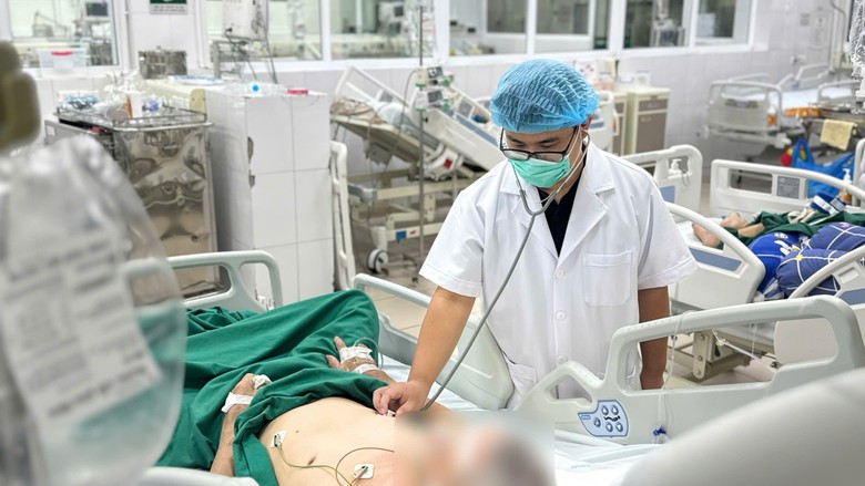 Nhiều người suy hô hấp nhanh vì mắc cúm A Nhiều người suy hô hấp nhanh vì mắc cúm A- Ảnh 1.