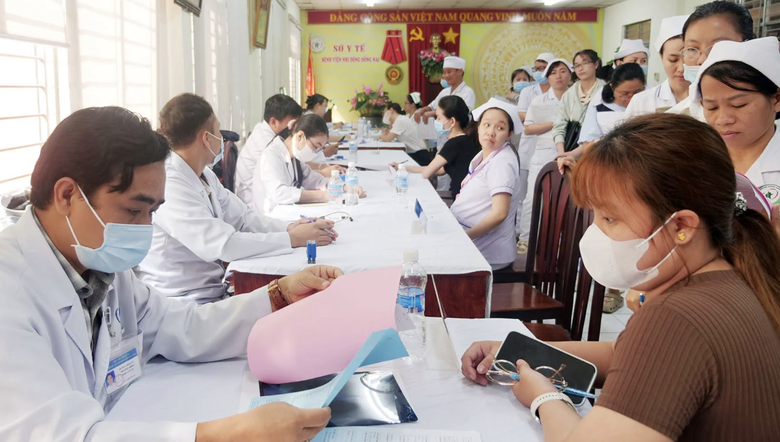 Đồng Nai: Hơn 3,5 triệu người dân được khám sức khỏe, sàng lọc miễn phí Đồng Nai: Hơn 3,5 triệu người dân được khám sức khỏe, sàng lọc miễn phí- Ảnh 2.