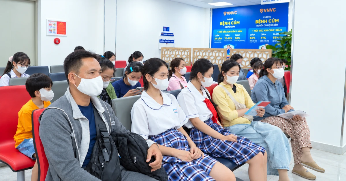 Gần 40.000 mũi vaccine não mô cầu được tiêm khi nhu cầu phòng bệnh tăng mạnh