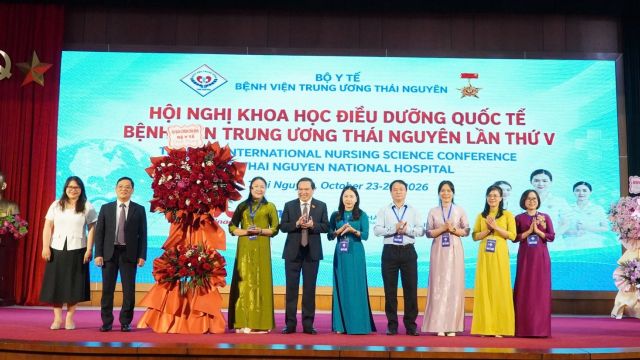 Điều dưỡng trong kỷ nguyên số: Từ năng lực thực hành đến chất lượng chăm sóc người bệnh