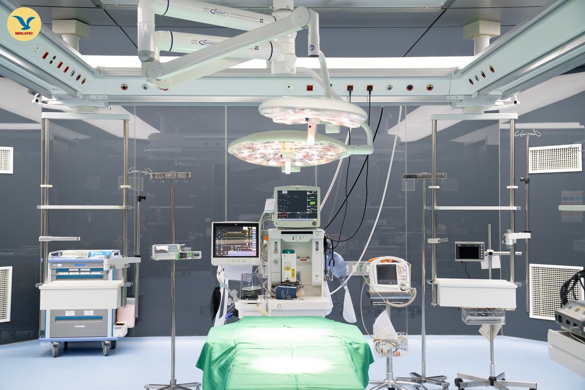 Hệ thống trang thiết bị y tế hiện đại tại cơ sở khám chữa bệnh mới của MEDLATEC đáp ứng các kỹ thuật can thiệp ít xâm lấn, nhẹ nhàng cho người bệnh
